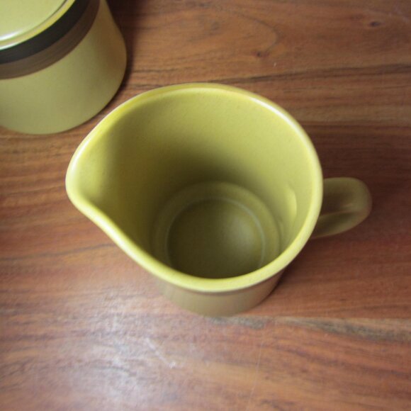 arrow stone sugar bowl w lid 13 oz & creamer 12 oz vintage 695 zuni maize (W4819 - Picture 4 of 12